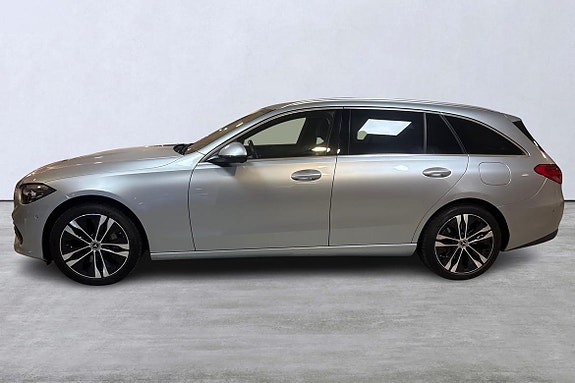 Mercedes-Benz C300 2 of 14