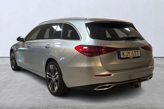 Mercedes-Benz C300 4 of 14
