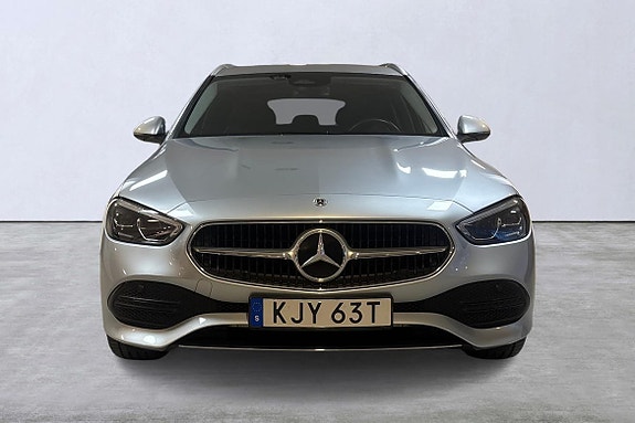 Mercedes-Benz C300 7 of 14