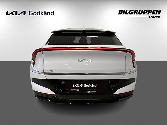 Kia EV6 5 of 18