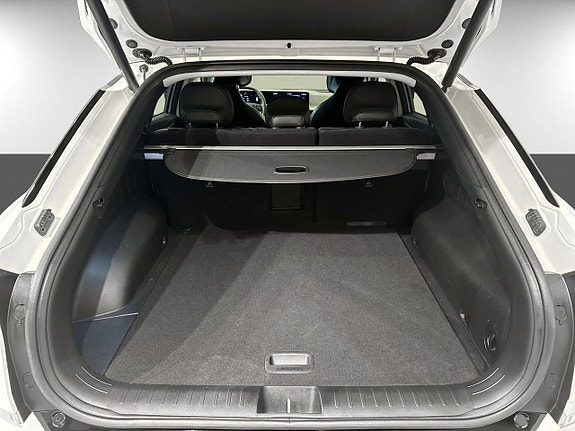 Kia EV6 14 of 18