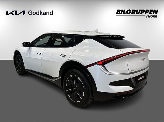Kia EV6 6 of 18