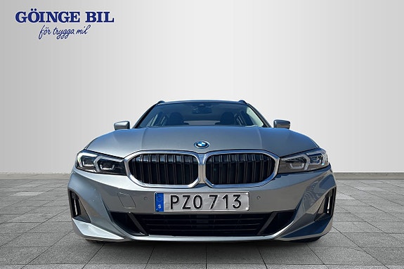 BMW 330e 3 of 16