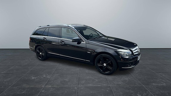 Mercedes-Benz CLC180 2 of 8