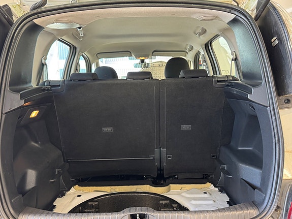 Citroen C3 Picasso 11 of 16