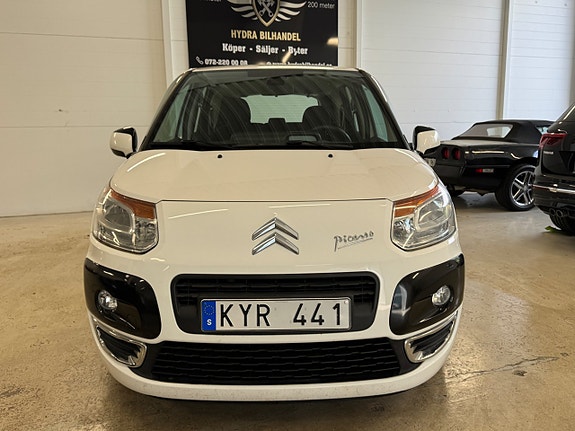 Citroen C3 Picasso 2 of 16
