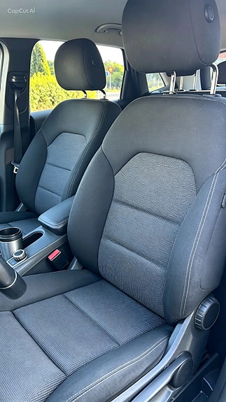 Mercedes-Benz B180 5 of 8