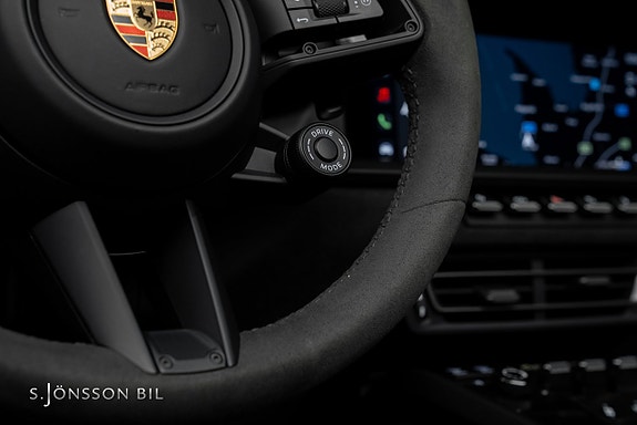 Porsche 911 16 of 23