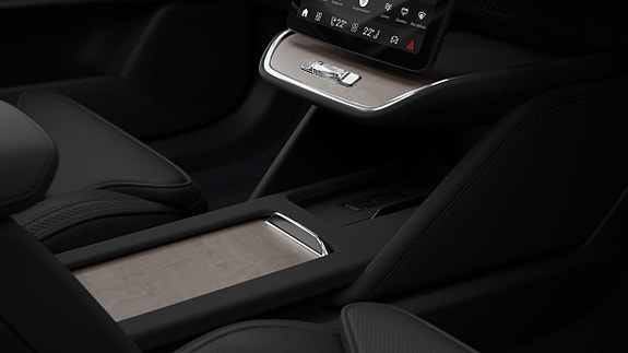 Volvo ES90 25 of 27