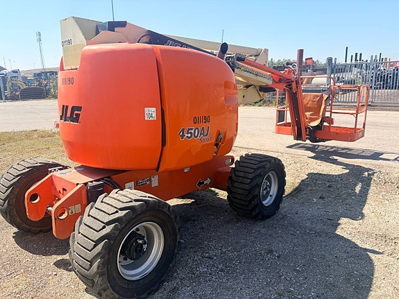 JLG 450 AJ 3 of 12