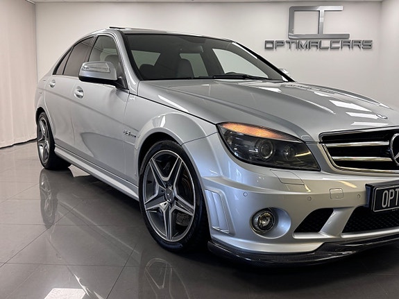 Mercedes-Benz C63 2 of 17