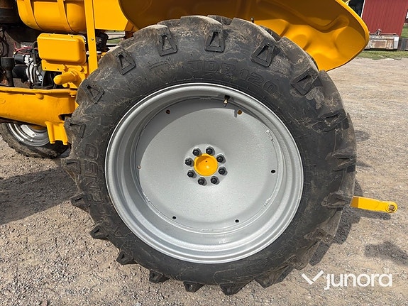 Veterantraktor - Renault, R3042 10 of 30