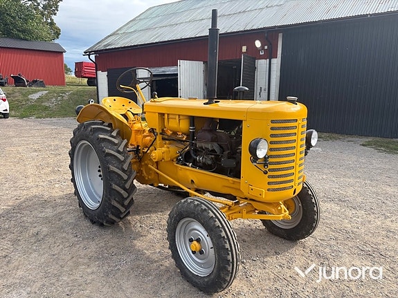 Veterantraktor - Renault, R3042 7 of 30