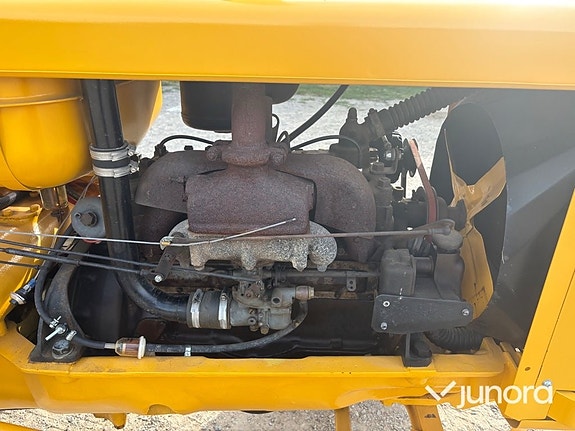 Veterantraktor - Renault, R3042 16 of 30