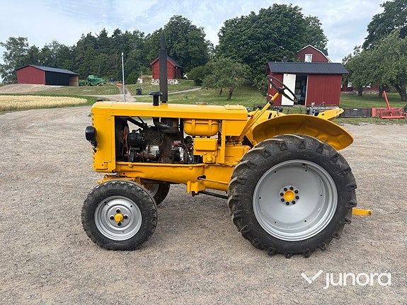 Veterantraktor - Renault, R3042 2 of 30