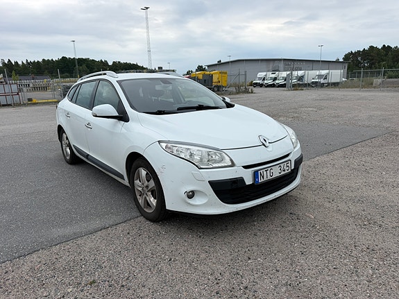Renault Megane III 4 of 6
