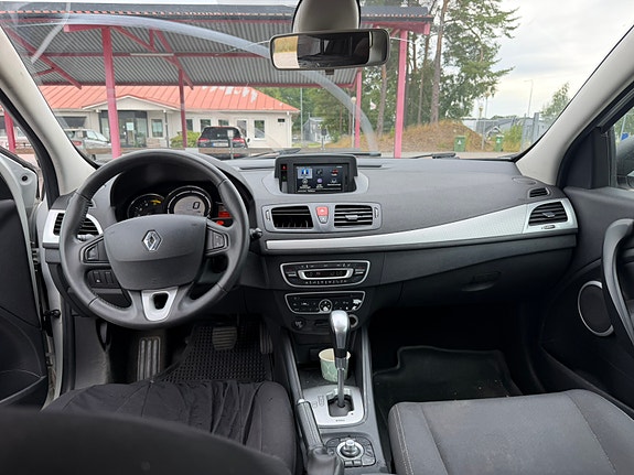Renault Megane III 6 of 6