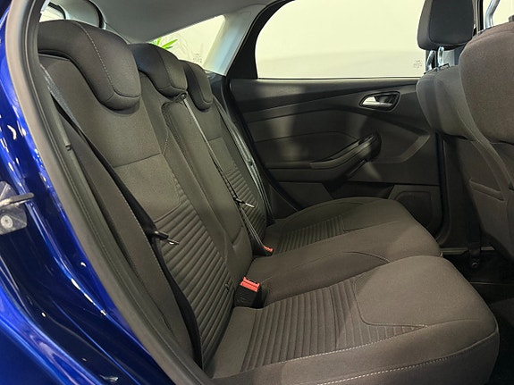 Ford Focus 17 of 19