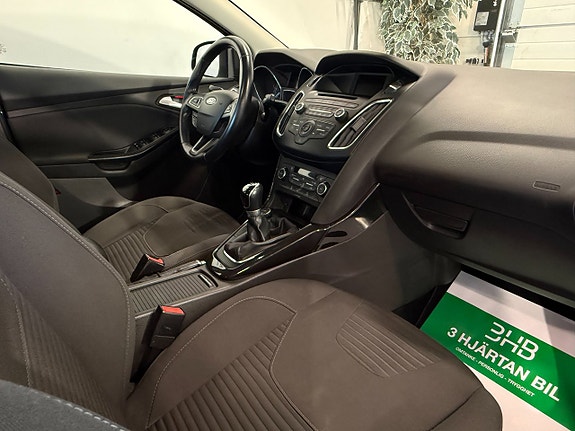 Ford Focus 15 of 19
