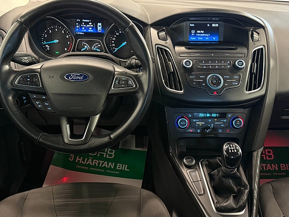 Ford Focus 10 of 19
