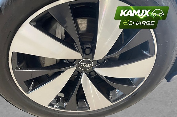 Audi Q6 e-tron 8 of 25