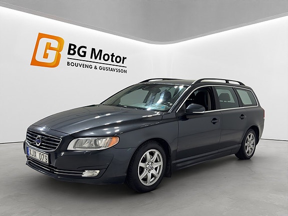 Volvo V70 8 of 18