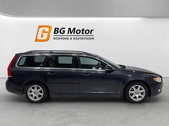 Volvo V70 3 of 18