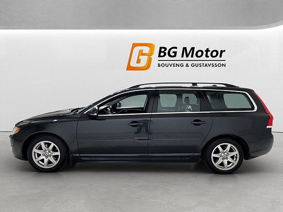Volvo V70 7 of 18