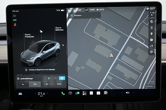 Tesla Model Y 19 of 27