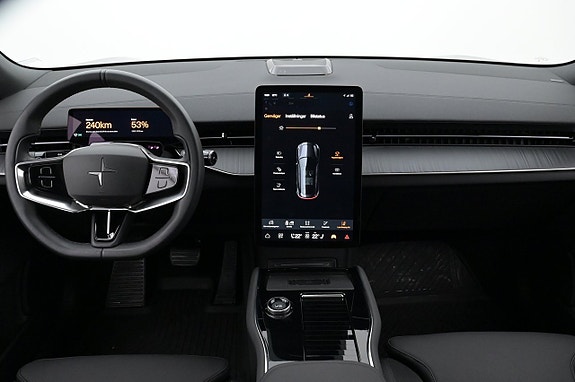 Polestar 3 6 of 27