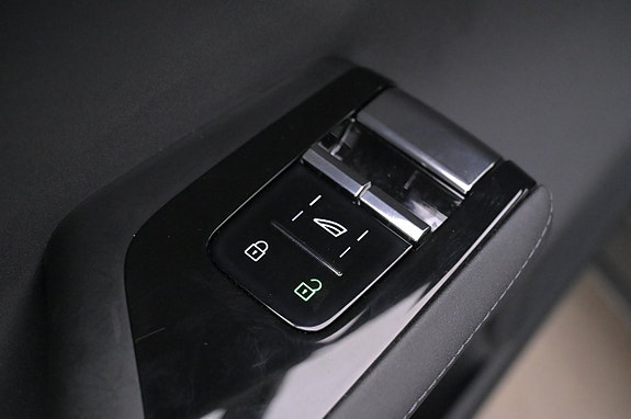 Polestar 3 11 of 27