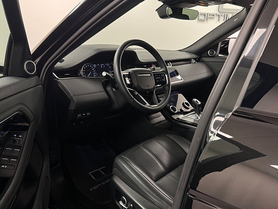 Land Rover Range Rover Evoque 8 of 18