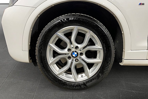 BMW X3 18 of 19