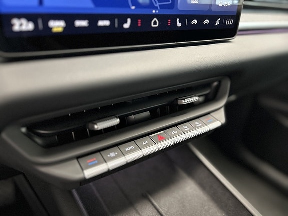 Volkswagen ID.3 Neo 16 of 19