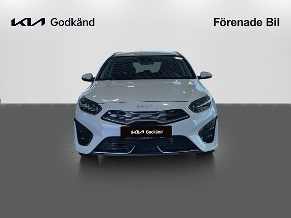 Kia Ceed 2 of 14