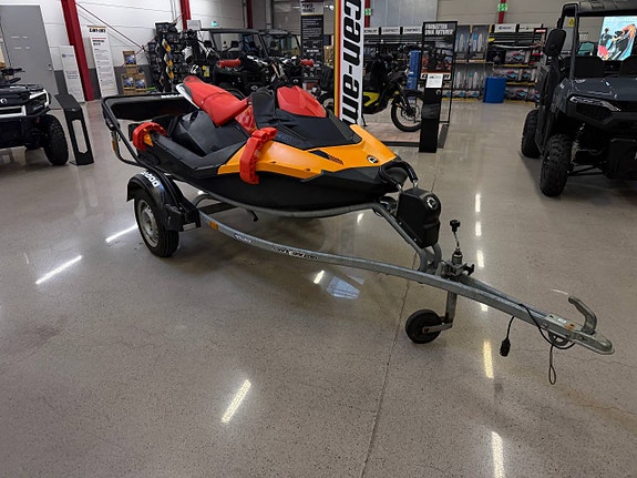 Begagnad. Sea-Doo Spark Trixx 3up 2018