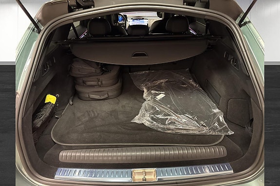 Mercedes-Benz E300 de 16 of 25