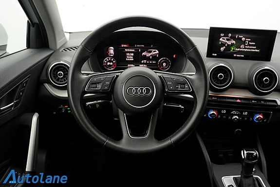 Audi Q2 21 of 30