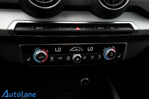 Audi Q2 26 of 30