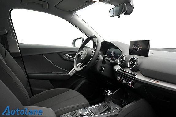 Audi Q2 15 of 30