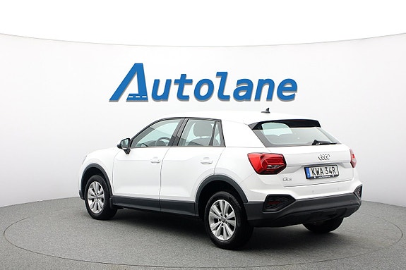 Audi Q2 6 of 30