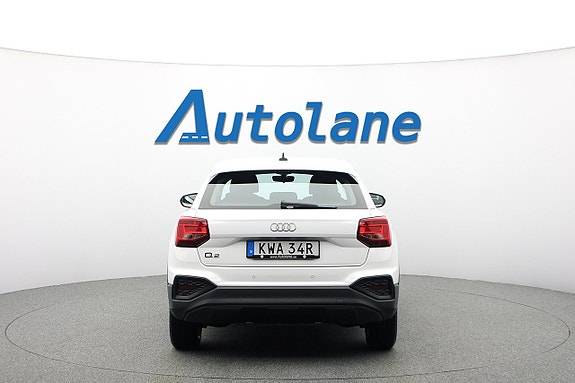 Audi Q2 7 of 30