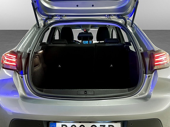 Peugeot 208 13 of 15