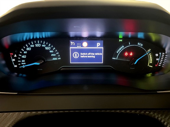 Peugeot 208 7 of 15