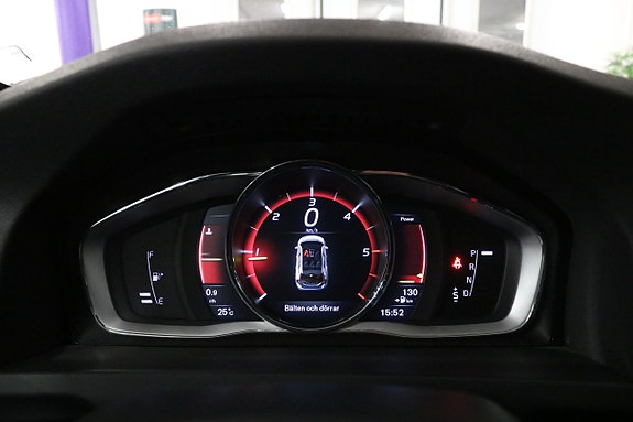 Volvo V60 17 of 19