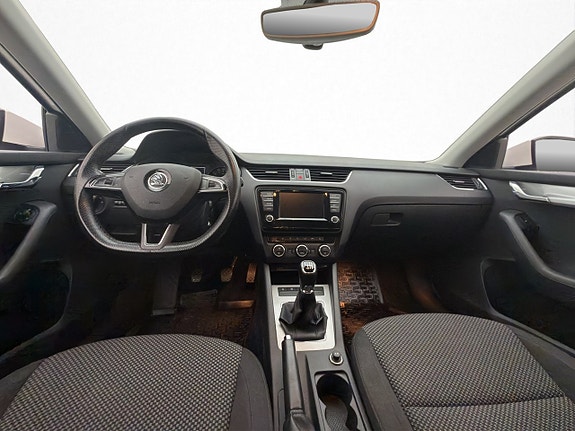 Skoda Octavia 19 of 27