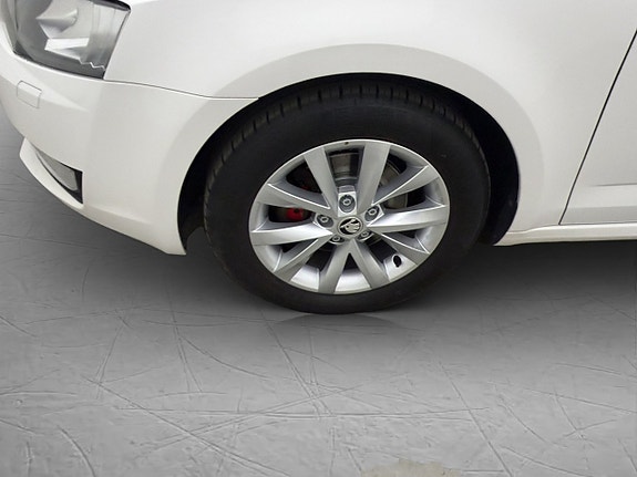 Skoda Octavia 26 of 27