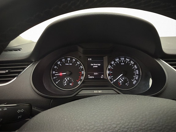 Skoda Octavia 11 of 27