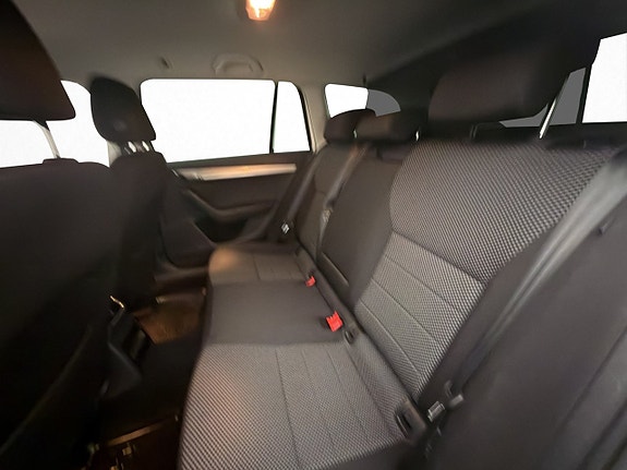 Skoda Octavia 18 of 27