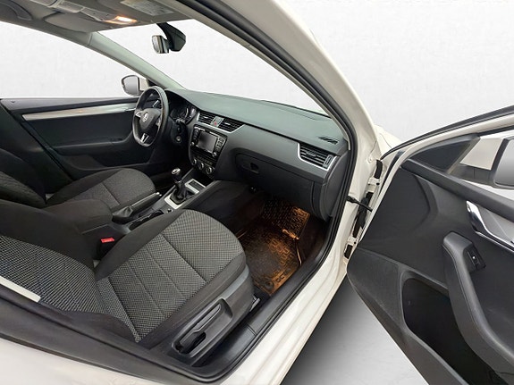 Skoda Octavia 23 of 27